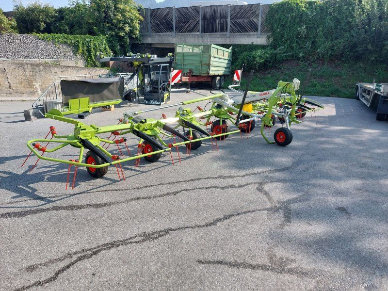 Claas Volto 900