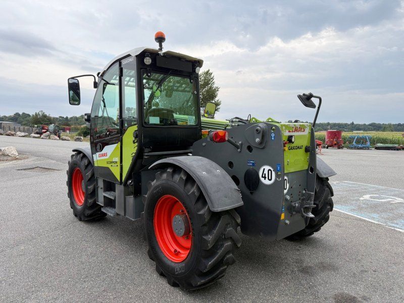 Claas SCORPION 635 VARIPOWER