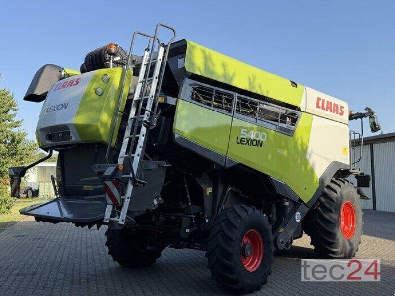 Claas Lexion 5400 mit Schneidwerk