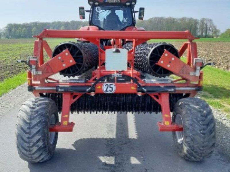 Kverneland Actiroll 530/2053