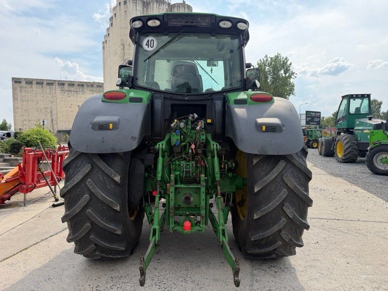 John Deere 6210 R DirectDrive