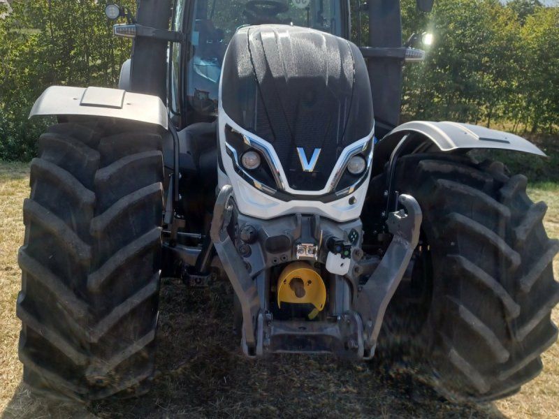 Valtra T215 D