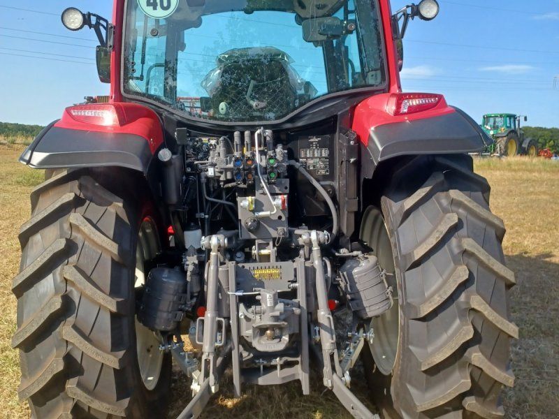 Valtra A 85