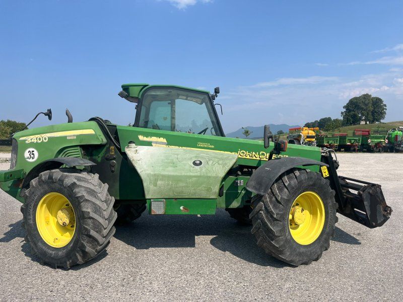 John Deere 3400