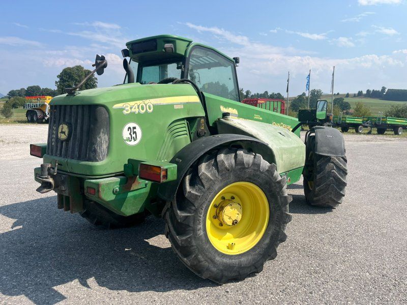 John Deere 3400