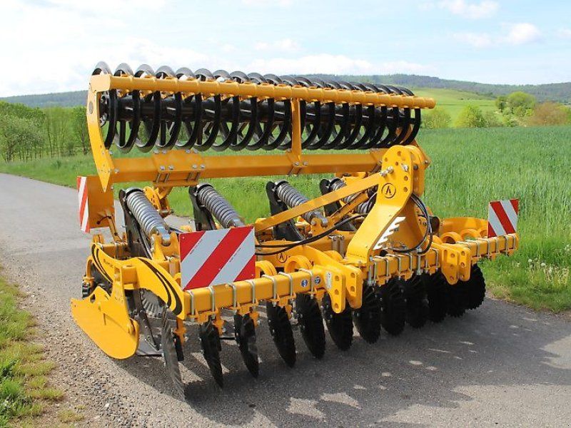 Agrisem Maximulch 3 m Kurzscheibenegge- Kombination T-Sem