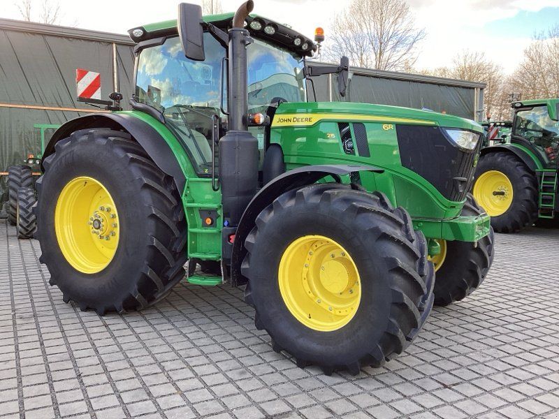 John Deere 6R215 CommandPro/ Garantie bis 06/27