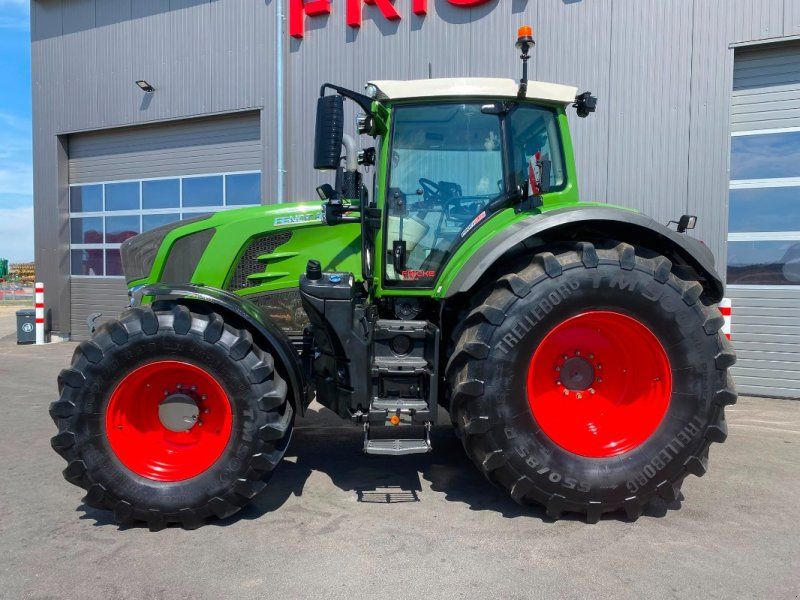 Fendt Vario 826
