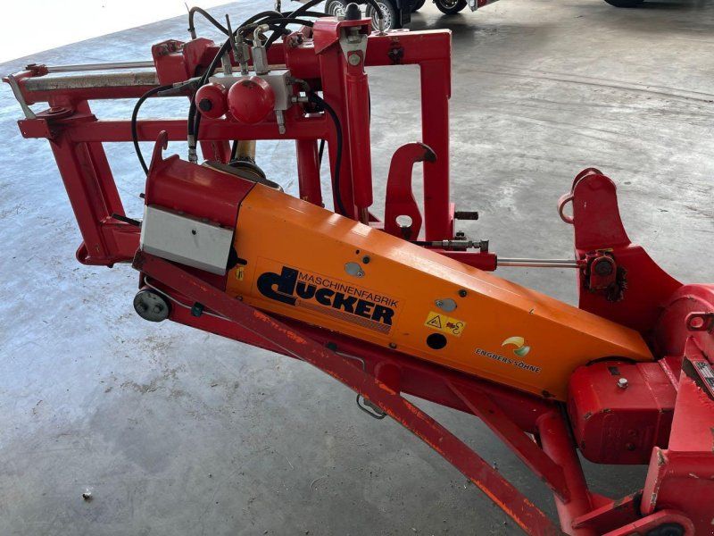 Dücker USM 18
