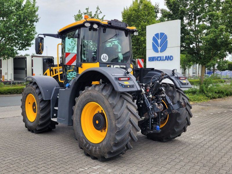 JCB Fastrac 4220 iCON