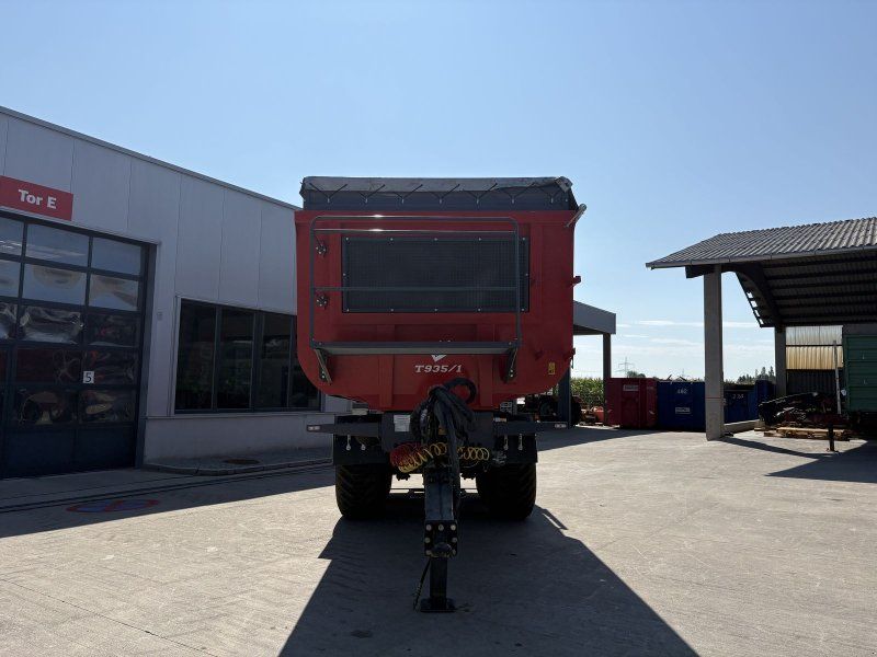 Metal-Fach T935/1 18to Nutzlast Muldenkipper