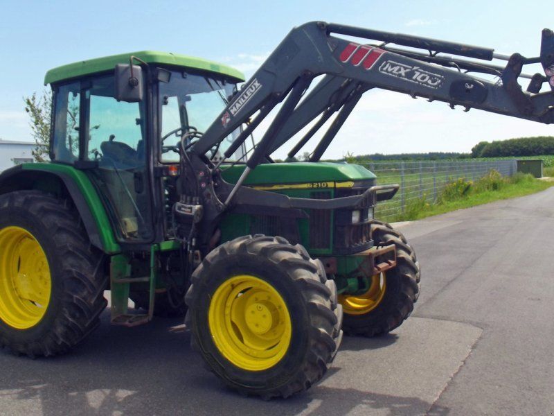 John Deere 6210+ Frontlader