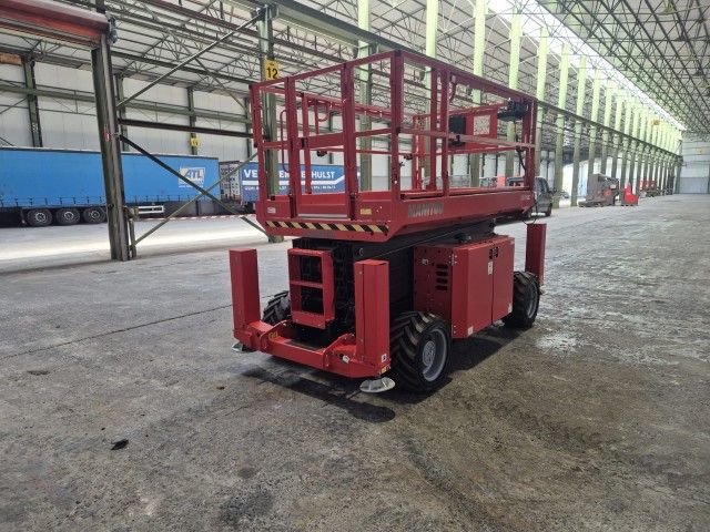 2025 Manitou 120 SC2 Scherenhebebühne (neuwertig)