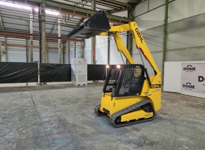 2025 Gehl RT105EU Tracked Skid Steer Loader