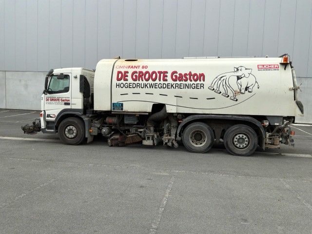 2003 Volvo FM12 veegwagen