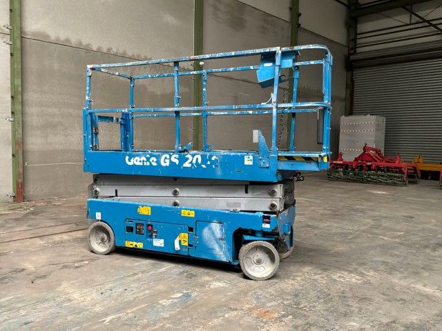 2016 Genie GS-2032 Scissor Lift