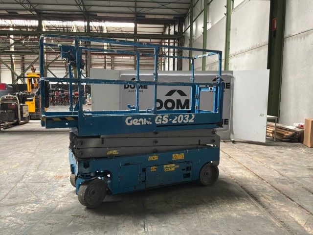 2016 Genie GS-2032 Scissor Lift