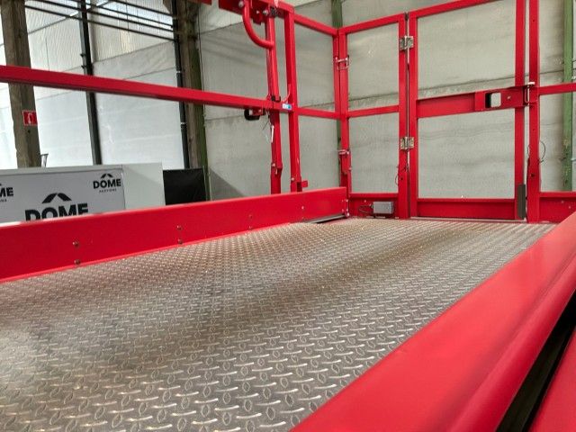 2025 Manitou 140 SC2 Scherenhebebühne (neuwertig)
