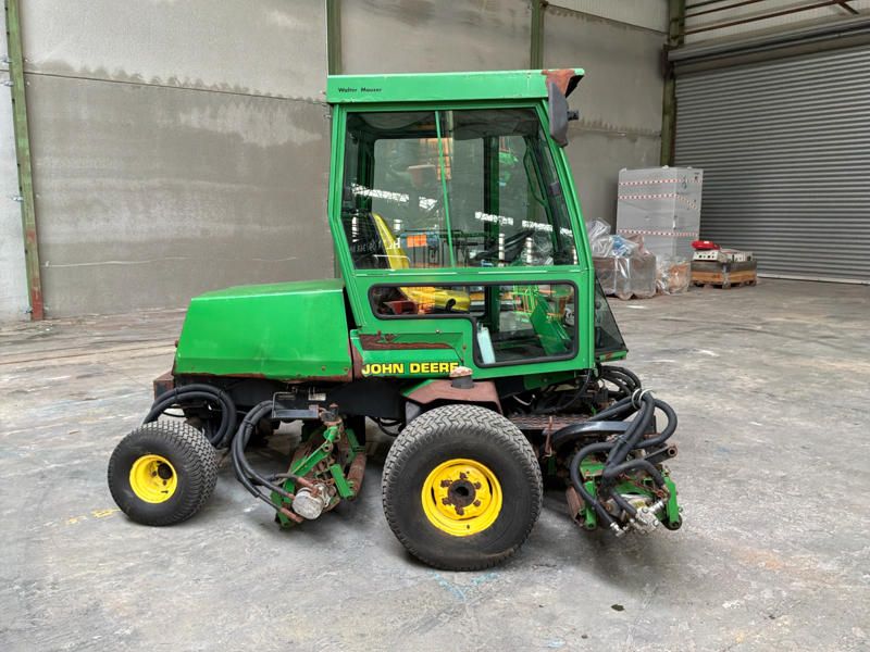 John Deere 3235 A GANG MOW Kooimaaier