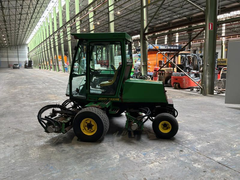 John Deere 3235 A GANG MOW Kooimaaier