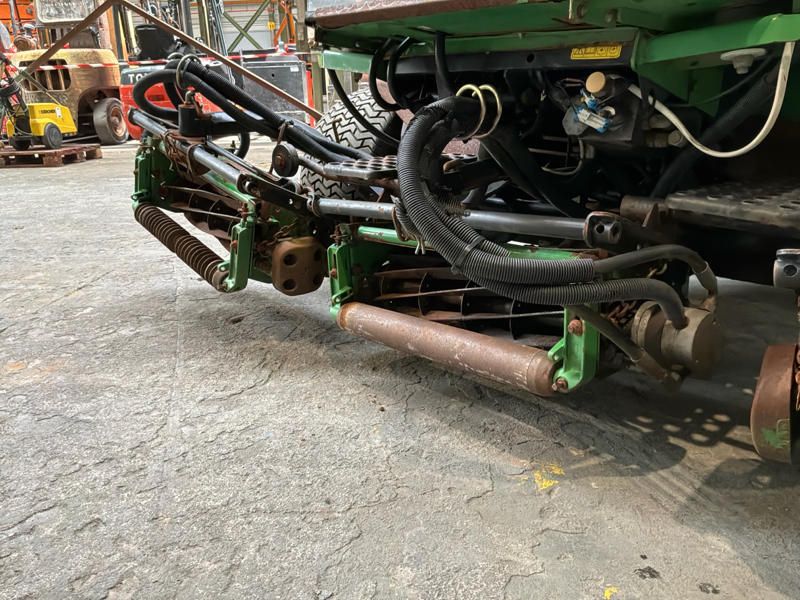 John Deere 3235 A GANG MOW Kooimaaier