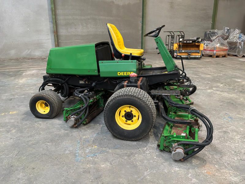John Deere 3235 A GANG MOW Cylinder Mower