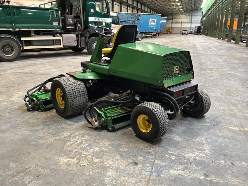 John Deere 3235 A GANG MOW Cylinder Mower