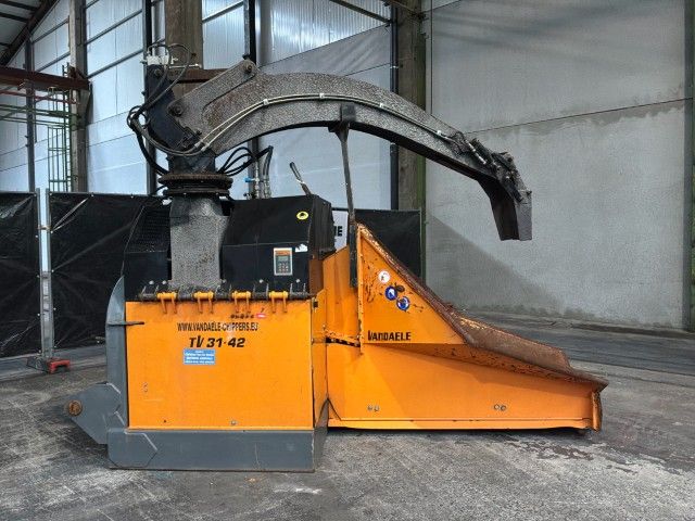 Vandaele TV31-42PGA Mounted Chipper