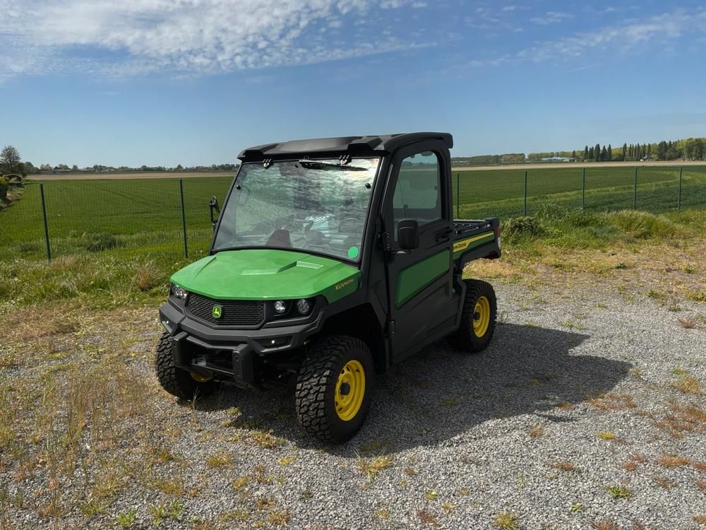 2024 John Deere XUV865M UTV Crossover Gator