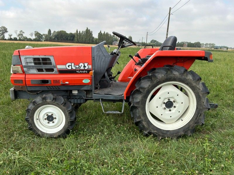 Kubota GL-23 Four-Wheel-Drive Mini Tractor