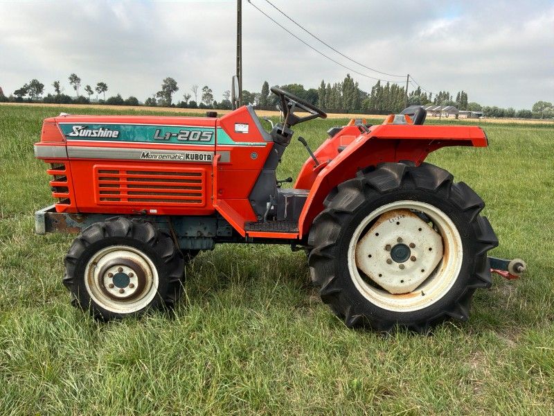 Kubota Sunshine L1-205DT vierwielaangedreven minitractor