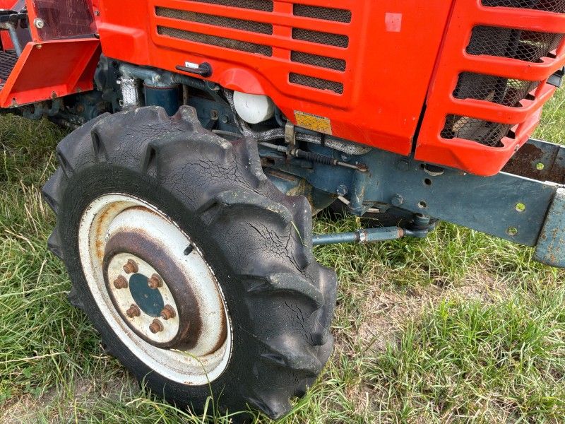 Kubota Sunshine L1-205DT vierwielaangedreven minitractor