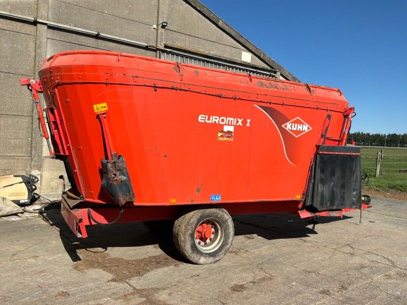 2014 Kuhn EUV 273 Feed Mixer