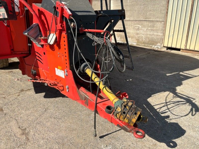 2014 Kuhn EUV 273 Feed Mixer