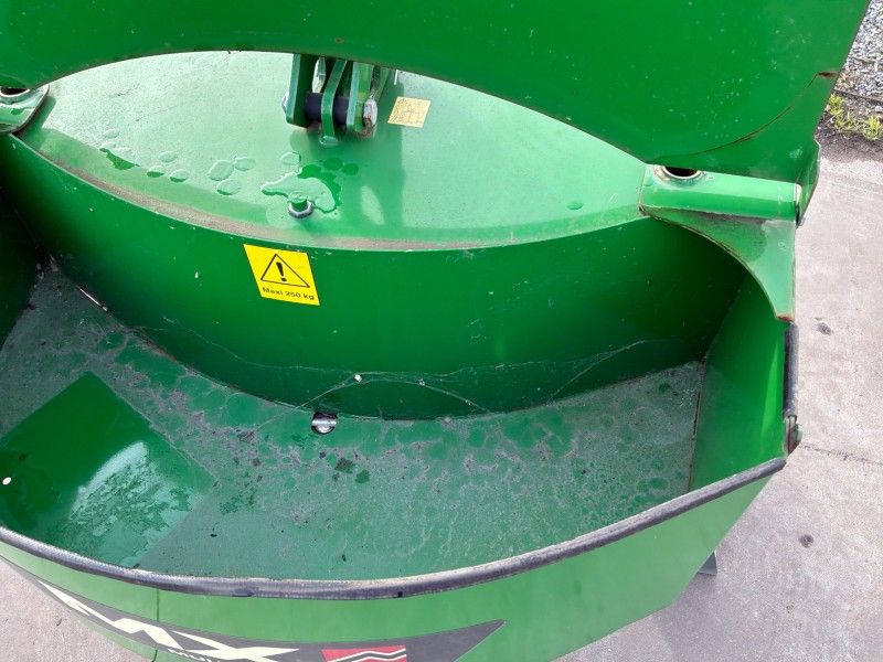 2022 MX Multimass 900 Gegengewicht mit Aufbewahrungsbox