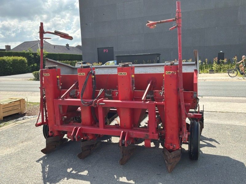 Gruse VL19E 4-reihige angehängte Kartoffelpflanzmaschine