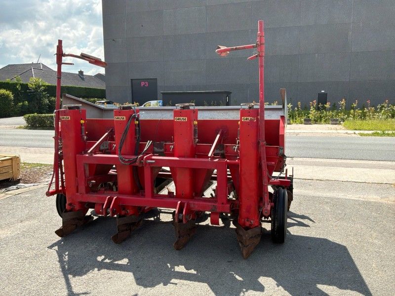 Gruse VL19E 4-reihige angehängte Kartoffelpflanzmaschine
