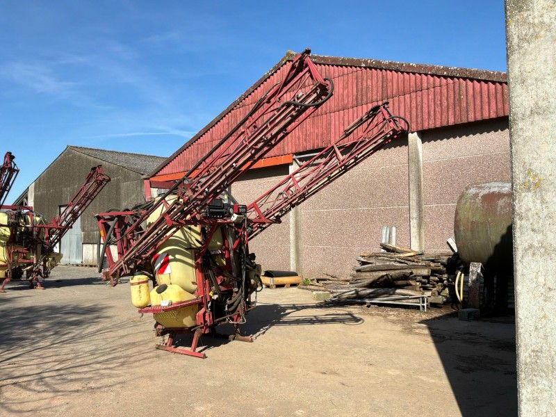 Hardi 361 -ME-1000-EC5-18-LHY Feldspritze
