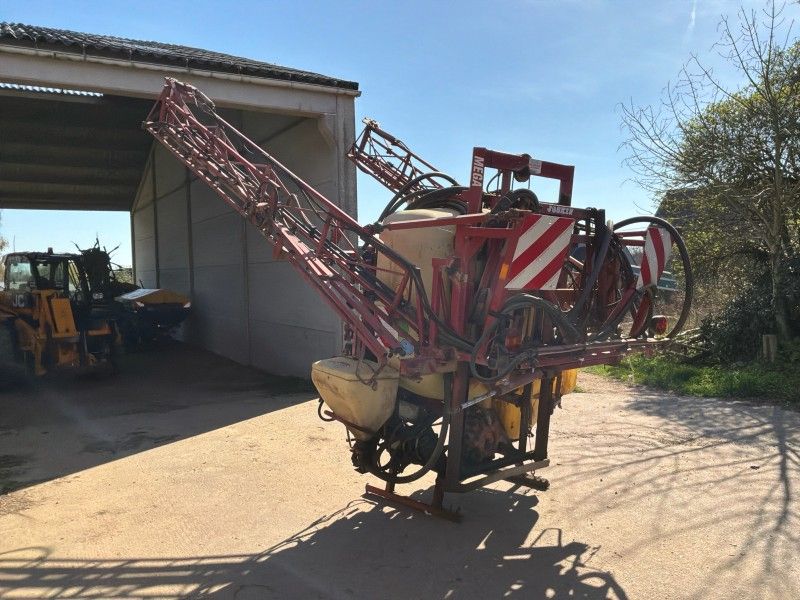 Hardi 361 -ME-1000-EC5-18-LHY Feldspritze