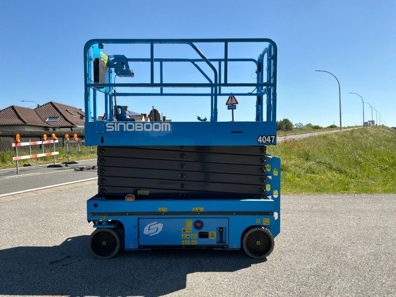 2021 Sinoboom 4047 Hubarbeitsbühne (neuwertig)