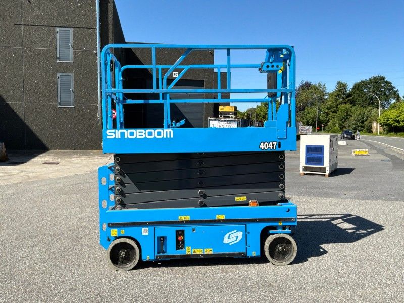 2021 Sinoboom 4047 Hubarbeitsbühne (neuwertig)