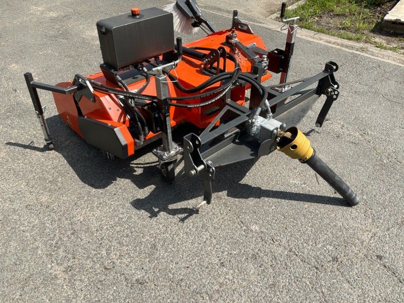 2022 Kersten KM13045 H-ABR 4 Frontkehrmaschine