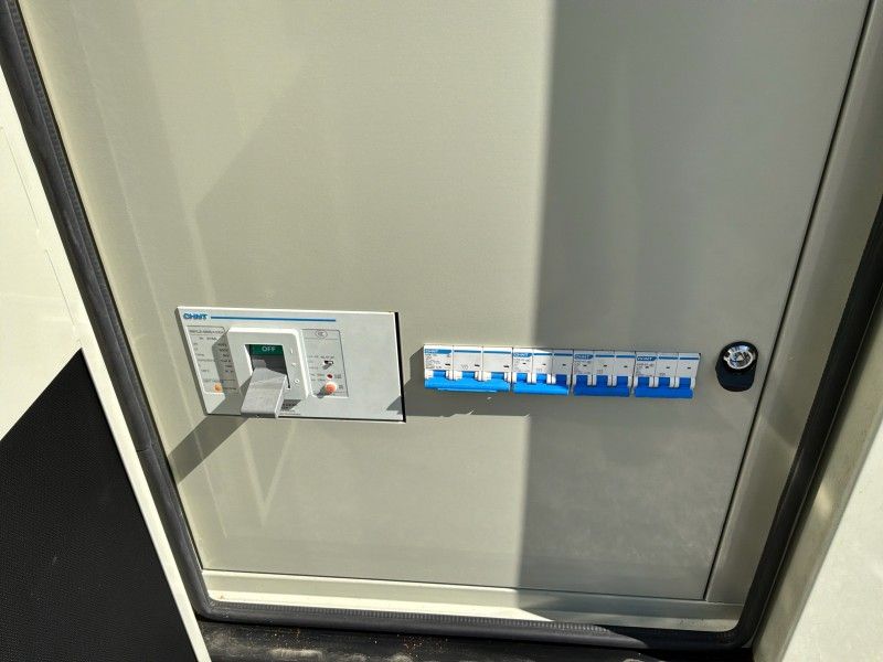2023 Cummins 220 kVA Stromgenerator (unbenutzt)