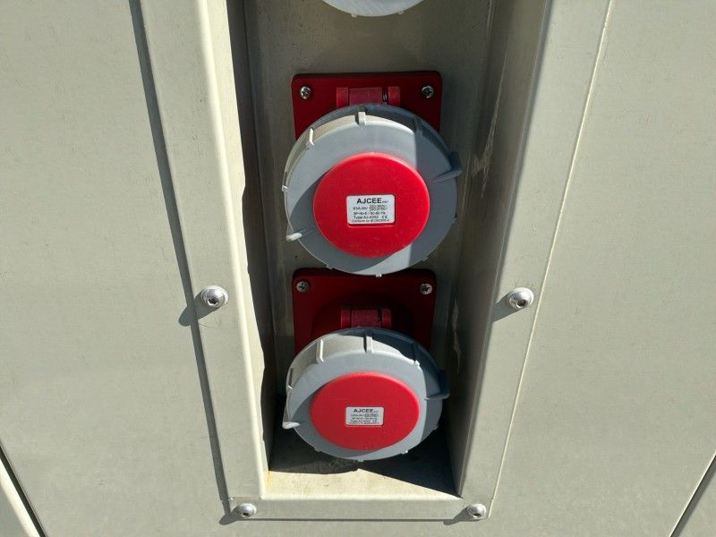 2023 Cummins 220 kVA Stromgenerator (unbenutzt)