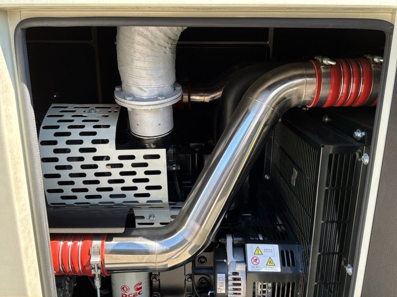 2023 Cummins 220 kVA Stromgenerator (unbenutzt)