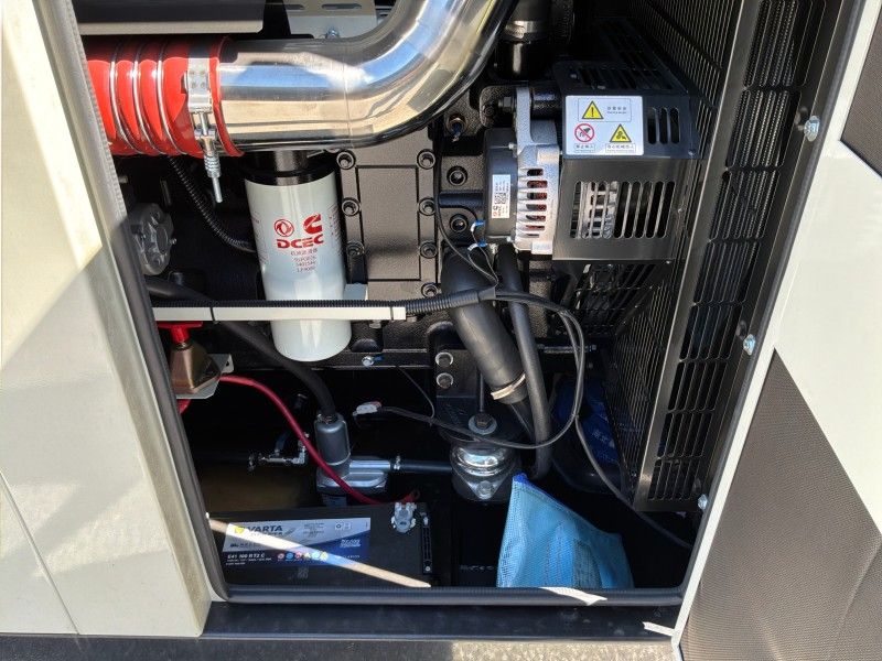 2023 Cummins 220 kVA Stromgenerator (unbenutzt)
