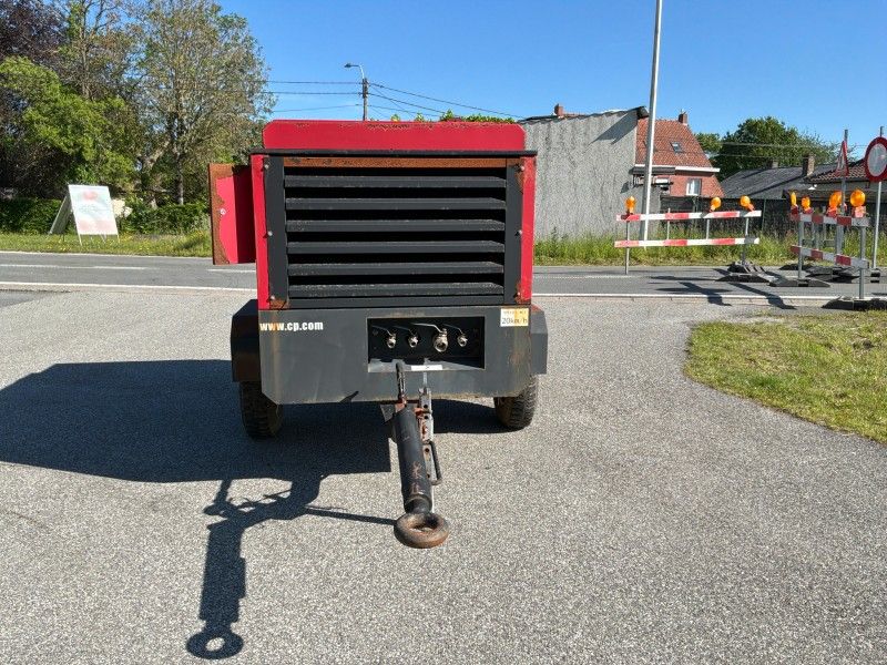2015 Chicago Pneumatic CPS 400 Mobiele luchtcompressor
