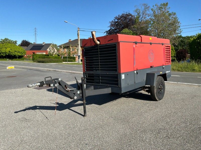 2018 Chicago Pneumatic CPS 800 - 10 Mobiler Luftkompressor