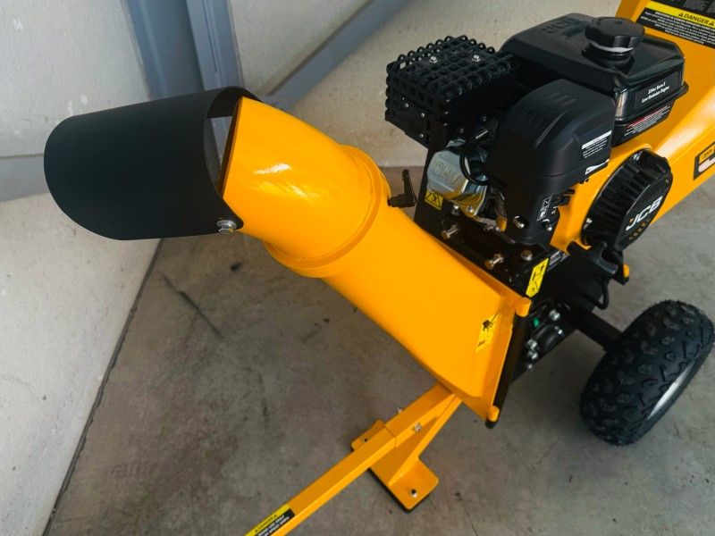 JCB CH75100P professionele houthakselaar