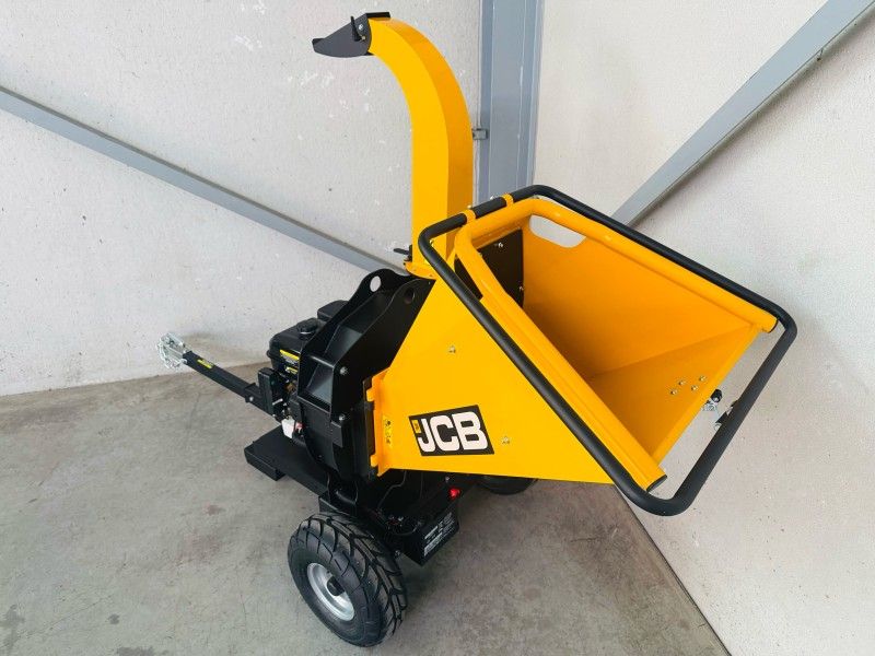 JCB CH150120PE professionele houthakselaar